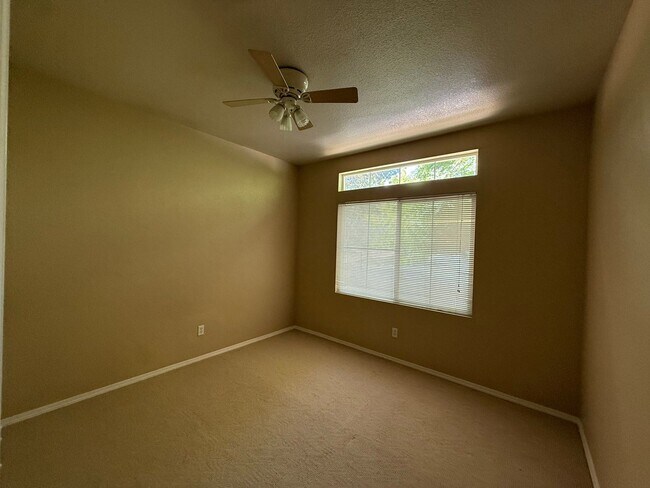 Building Photo - 9258 Crystal Falls Way