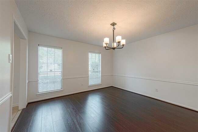 Building Photo - 2510 Wind Fall Ln