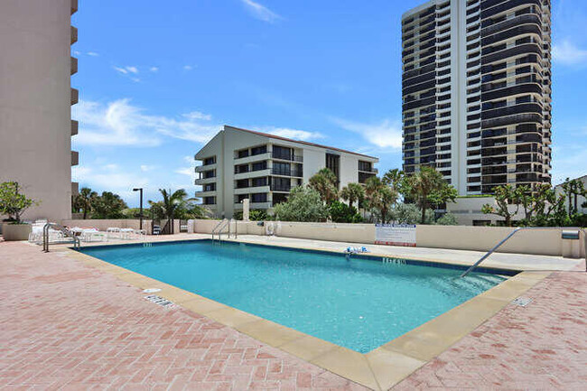 Building Photo - 4200 N Ocean Dr
