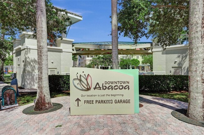 Building Photo - 1200 Town Center Dr