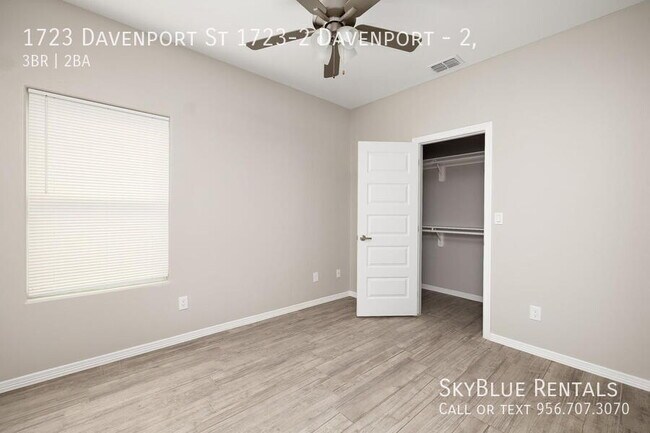 Building Photo - 1723 Davenport St
