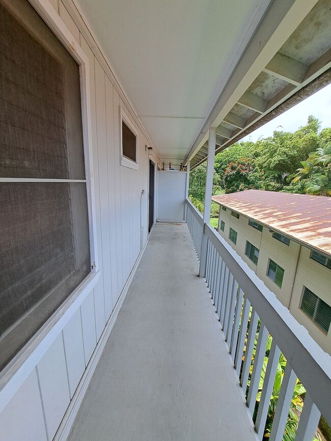 Building Photo - Kapiolani Villas