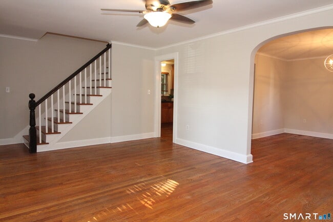 Building Photo - 53 Lilac Ave