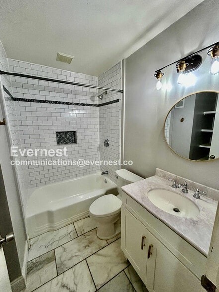 Building Photo - 1807 Dresden Dr NE