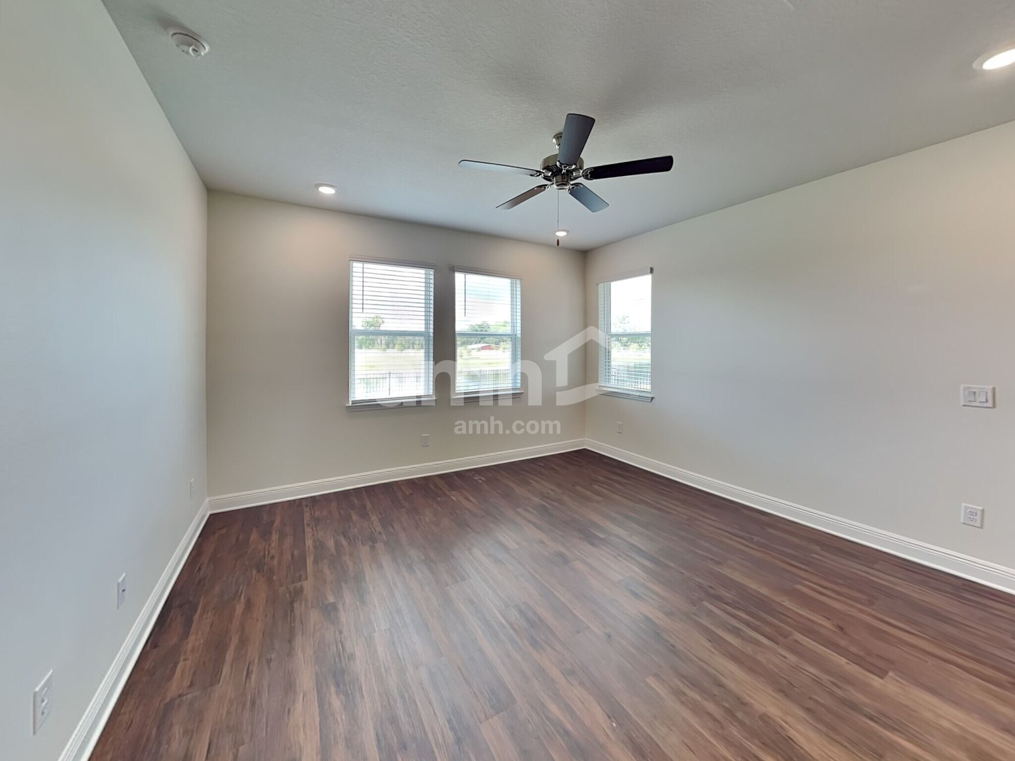 Building Photo - 14612 Cedar Ml Dr
