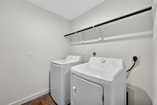 Building Photo - 4415 Russet Elm Ln