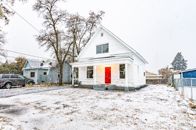 Building Photo - 2433 N Wiscomb St