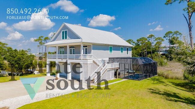 Building Photo - 16262 Tarpon Dr