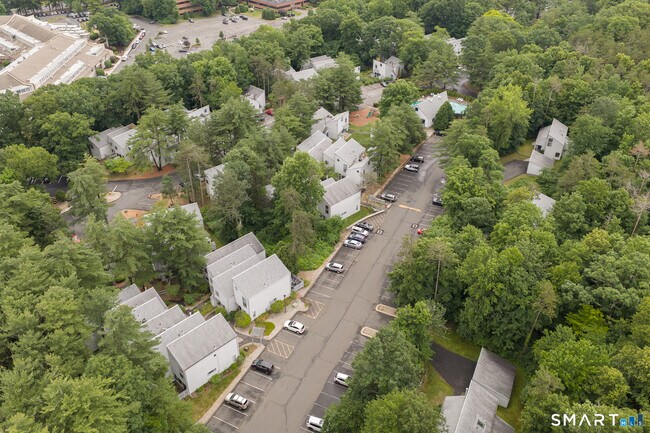 Building Photo - 5 Staunton Ct