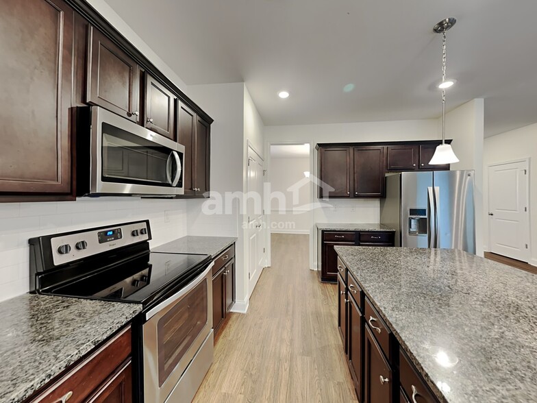 Building Photo - 3923 Riceland Pl