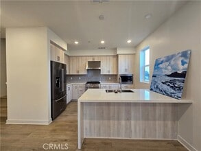 Building Photo - 4222 Marigold Ln