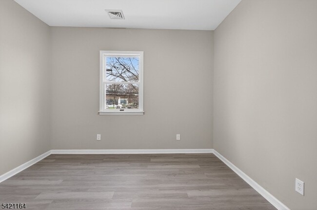 Building Photo - 378 Grand St