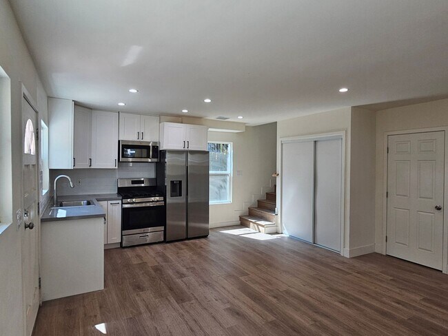 Building Photo - Mid-City Brand new construction--Freestand...