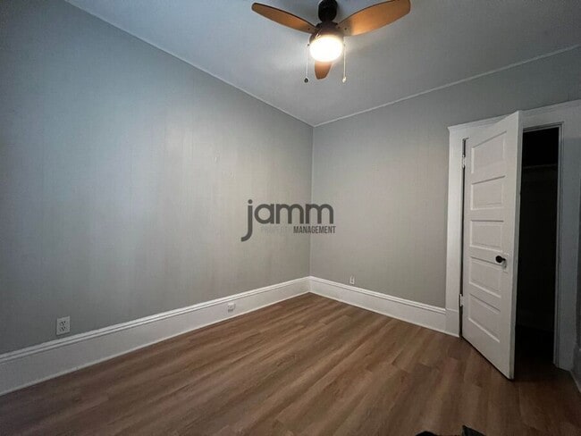 Building Photo - 2602 Vega Ave