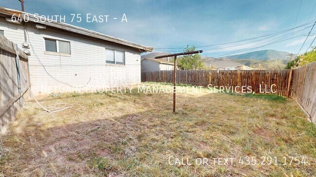 Building Photo - 640 S 75 E