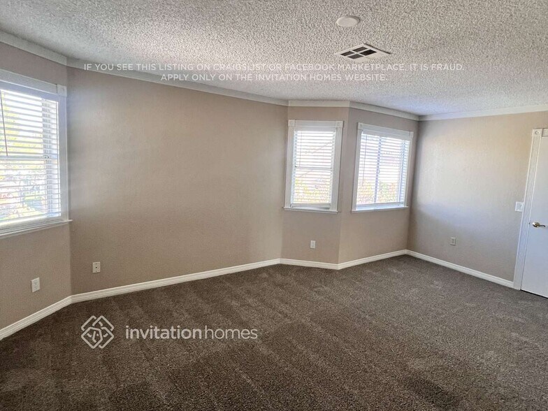 Building Photo - 760 Charwood Cir