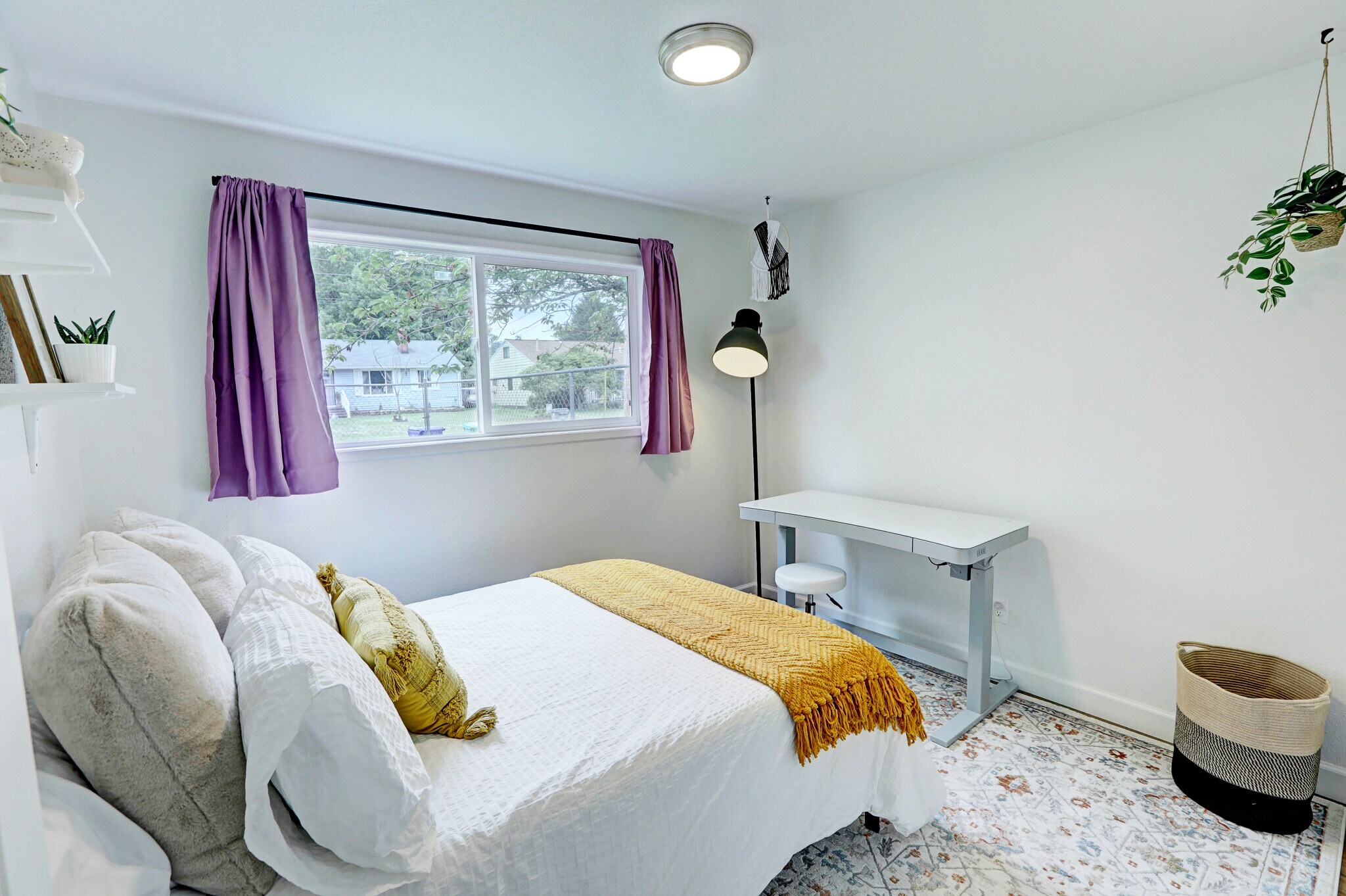 Building Photo - 2630 NE 111th Ave