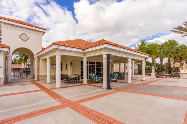 Building Photo - 12476 Aviles Cir