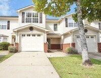 Building Photo - 765 Majestic Dr