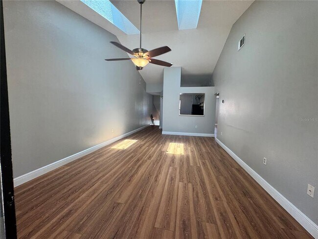 Building Photo - 3118 S Semoran Blvd