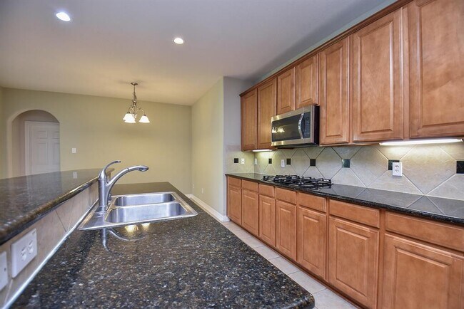 Building Photo - 2403 Galleon Point Ct