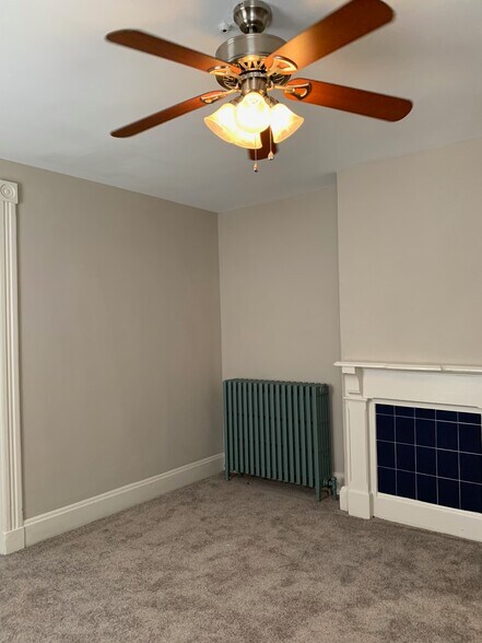 Building Photo - 2248 Flora St