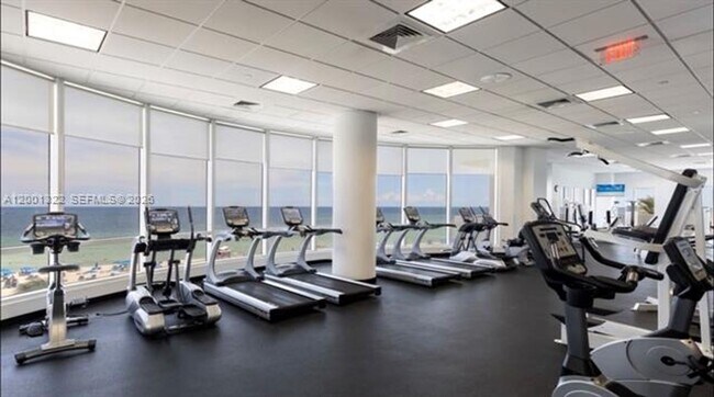 Building Photo - 6365 Collins Ave