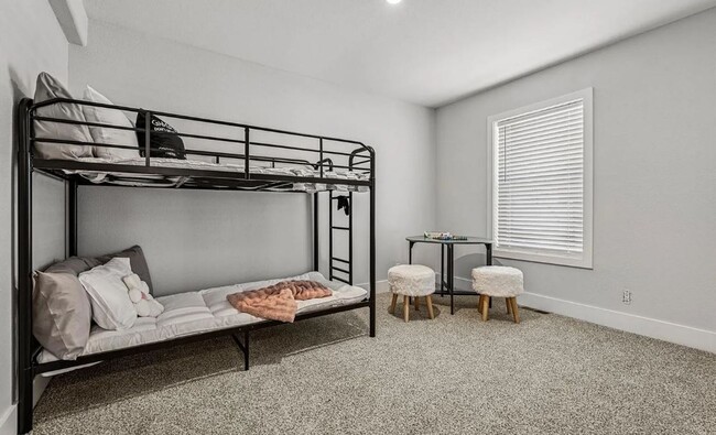 Building Photo - Stunning new home featuring 3 bedroom and ...