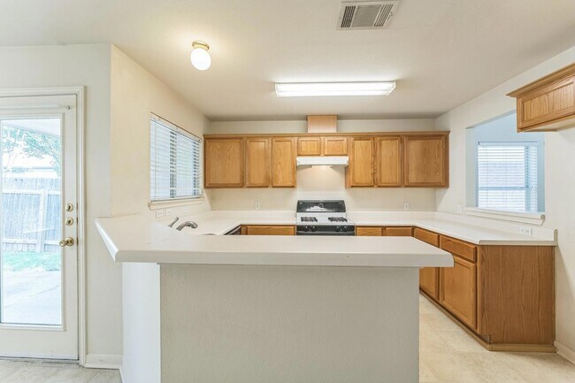 Building Photo - 21308 Secretariat Ridge Ln