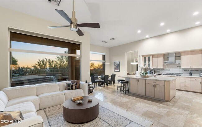 Building Photo - 11543 E Caribbean Ln