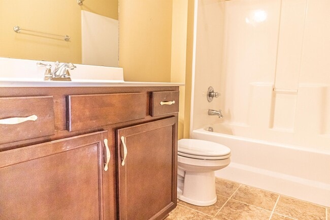 Building Photo - 113 Cypress Cir