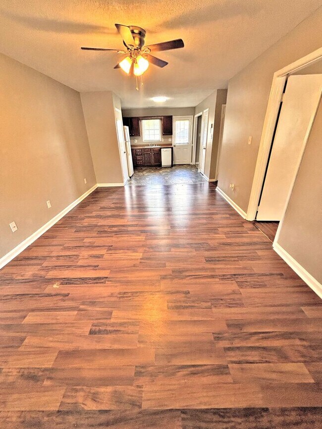Building Photo - 2917 Wimberly Dr SW