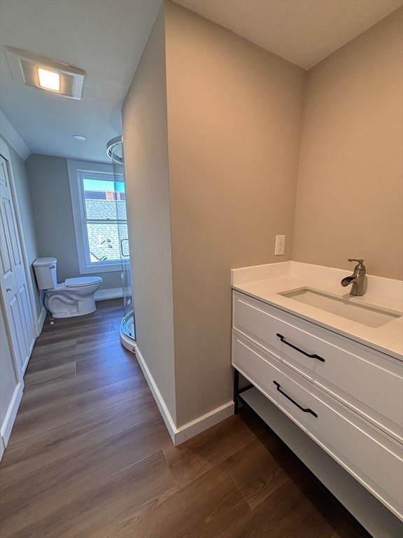 Building Photo - 130 Linden Ave