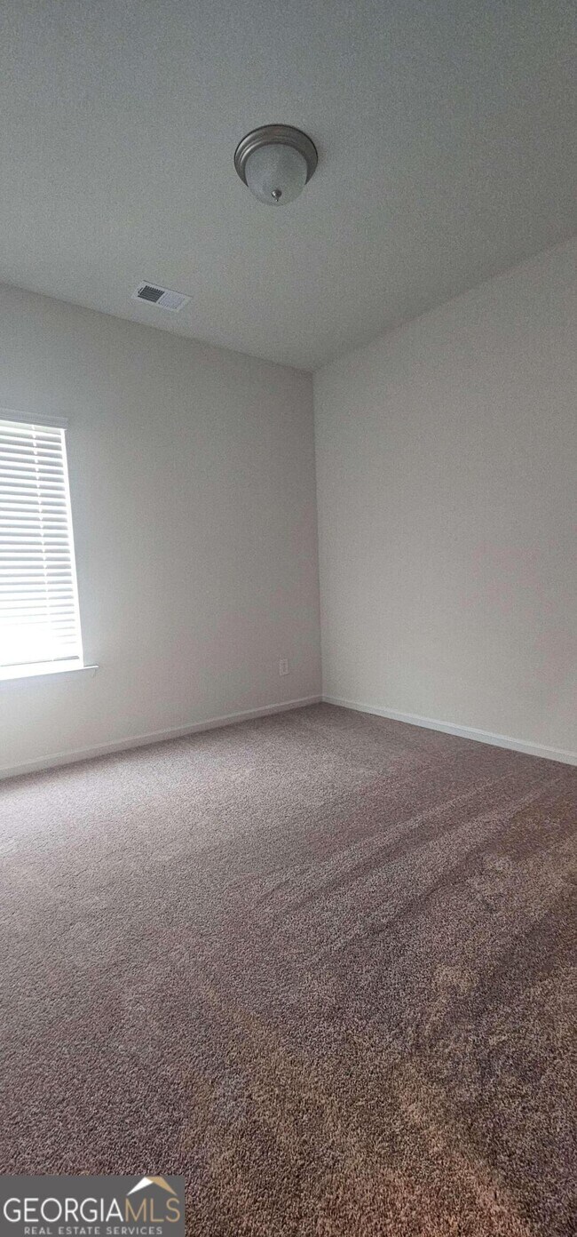 Building Photo - 188 Graham Cir