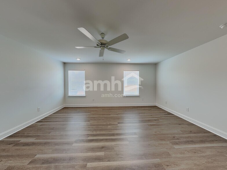 Building Photo - 395 Hickory Pointe Rd