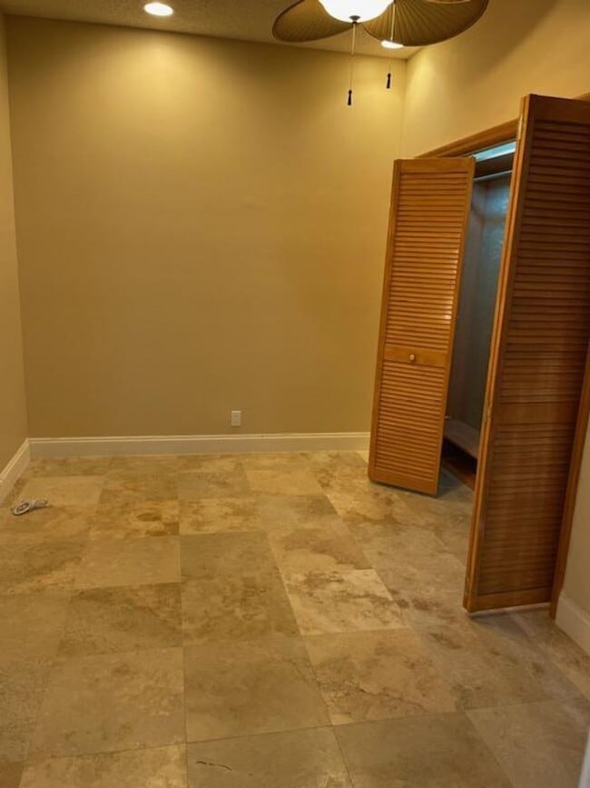 Building Photo - 6675 NW 25th Way