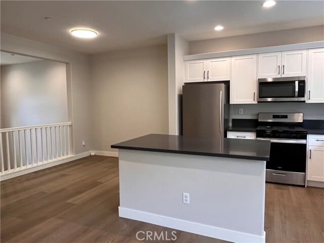 Building Photo - 2252 Schlaepfer Dr