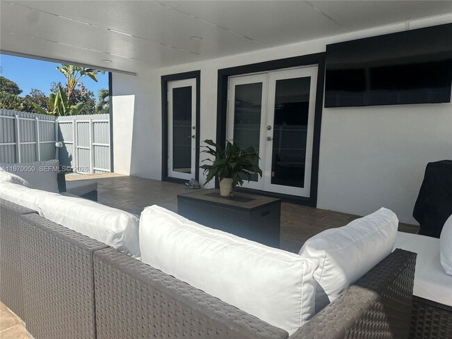 Building Photo - 11500 SW 185th Terrace