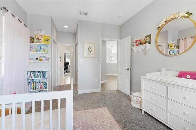 Building Photo - 2316 SW 127th Ave