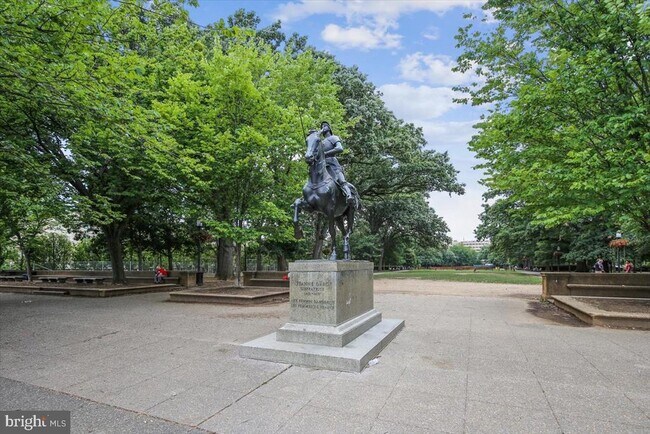Building Photo - 2440 16th St NW