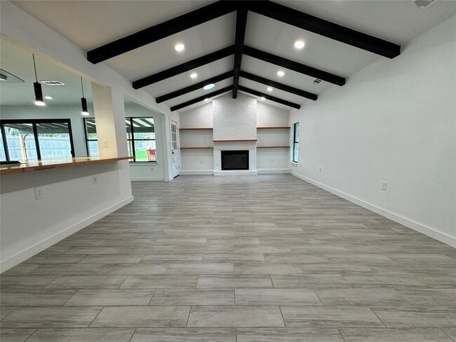 Building Photo - 2500 Harrowden Dr