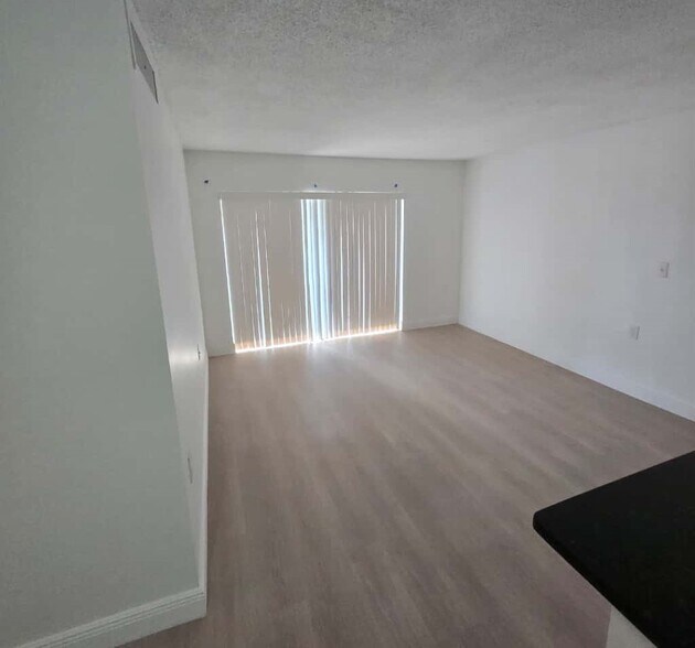 Building Photo - 6935 NW 179th St