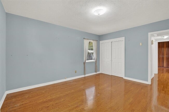 Building Photo - 3107 S Emerson St