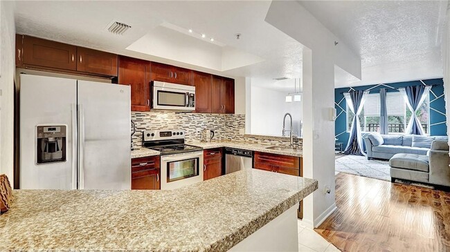 Building Photo - 771 SW 148th Ave