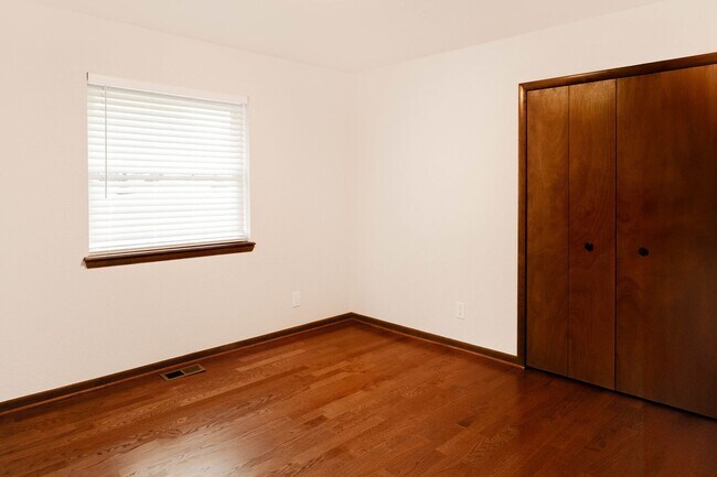 Building Photo - Fall Special $200 off First months rent