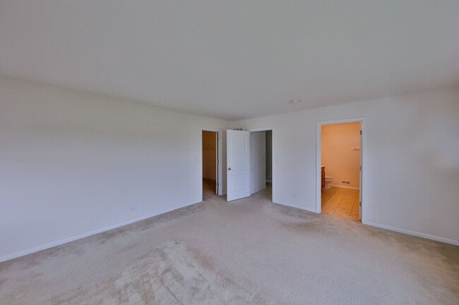 Building Photo - 2564 Retreat Cir