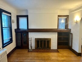 Building Photo - 841 Nottingham Rd