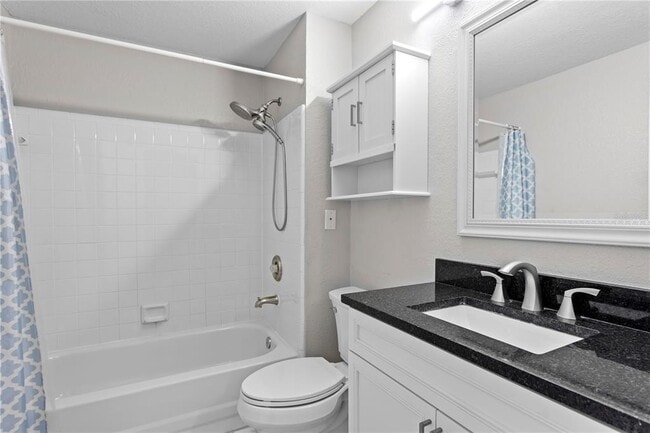 Building Photo - 943 Normandy Trace Rd