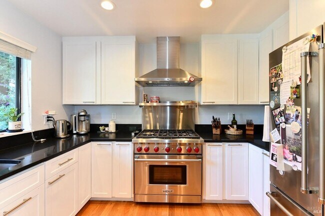Building Photo - Stunning Four Bedroom Browns Valley Home f...