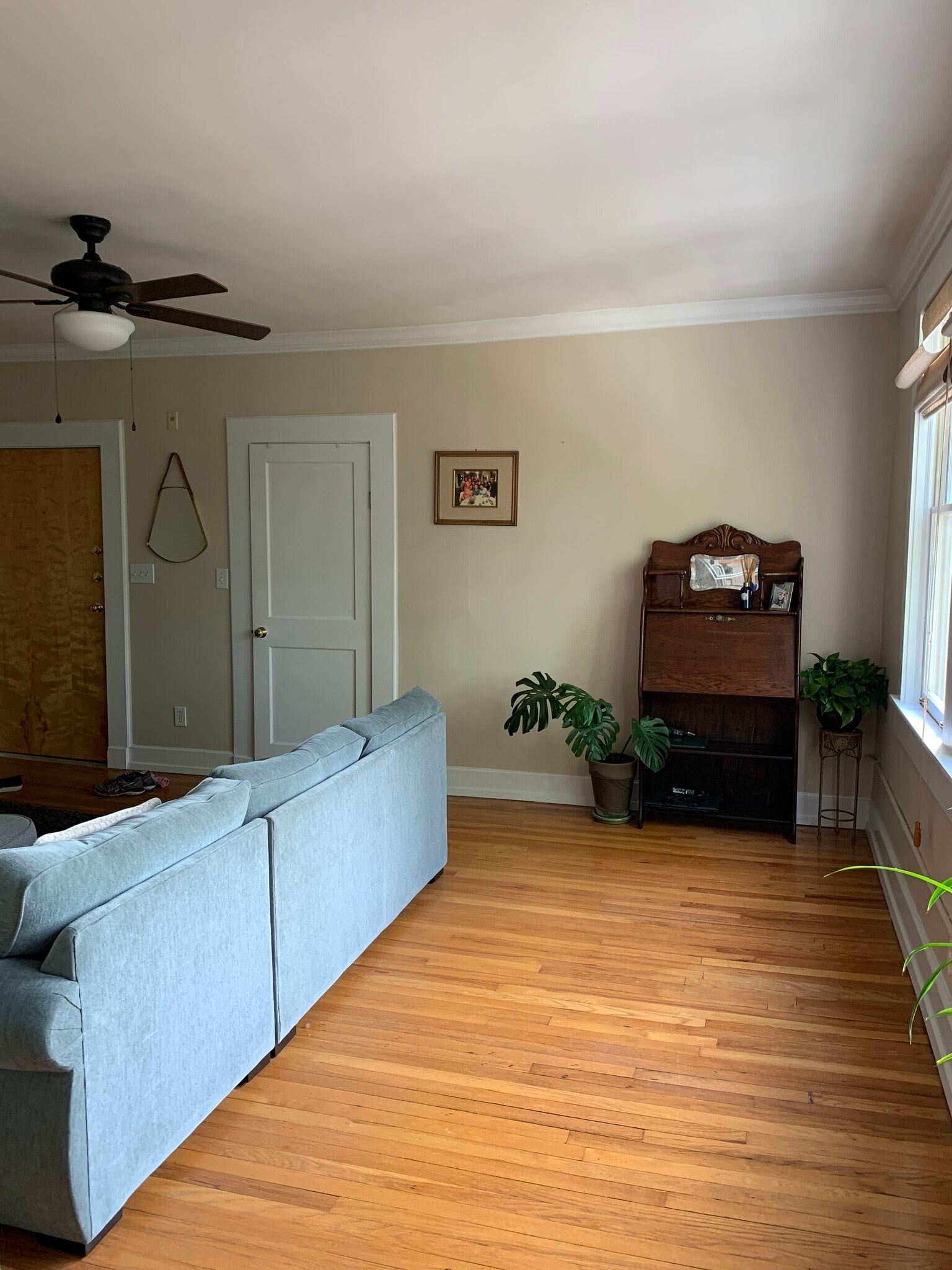 Building Photo - 1028 Saint Charles Ave. NE Apt. # 7